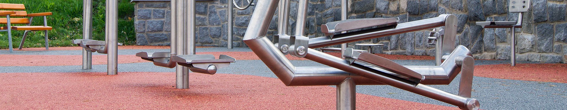 Durable stainless steel construction of fitness equipment